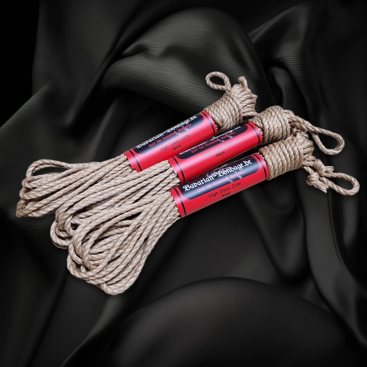 Conjunto exclusivo de juta de alta qualidade de 4 mm com três cordas de 8 metros da Bavarian-Bondage.