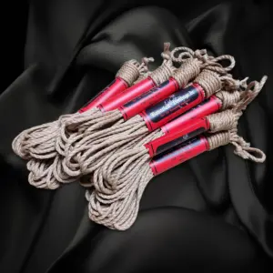 High Class Jute 4mm Klassik Set mit sieben 8-Meter- und zwei 4-Meter-Seilen von Bavarian-Bondage