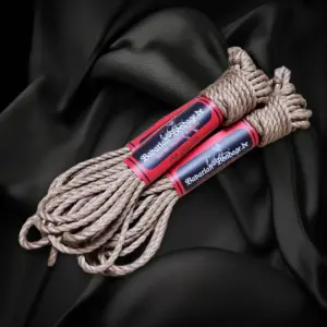 Ensemble exclusif de jute haut de gamme de 5 mm comprenant trois cordes de 8 mètres de Bavarian-Bondage