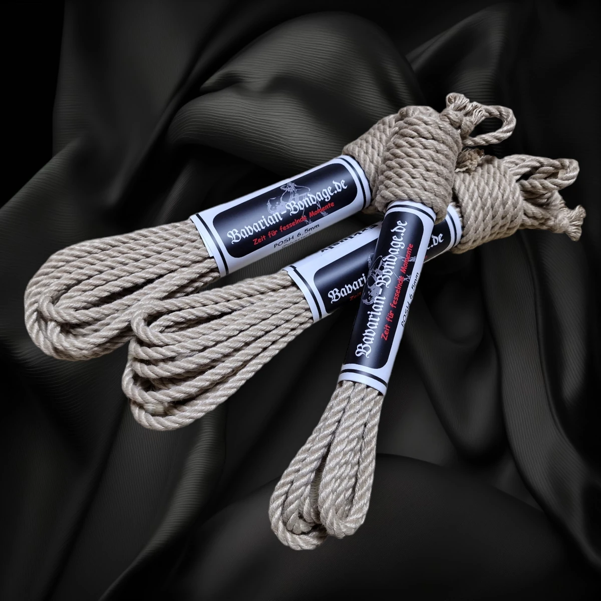 Drei beigefarbene POSH-Ropes aus Polyester in 6,5 mm Stärke mit jeweils 8 m Länge