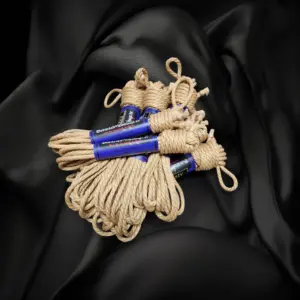 Jute Soft 6mm Exklusiv Set mit sieben 8-Meter- und zwei 4-Meter-Seilen von Bavarian-Bondage