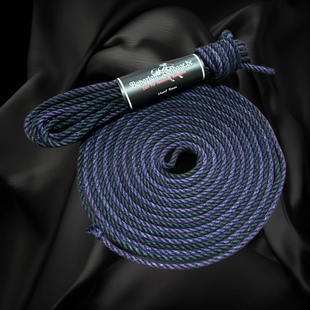 Corde en lin et chanvre bicolore noire et violette à l'aspect délavé
